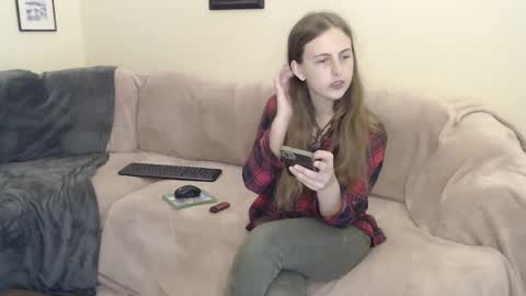 Snapshot of nzplaytime chatting on January 2025 12:19:02 AM Stef Derek online show from January 2025 12:19:02 AM