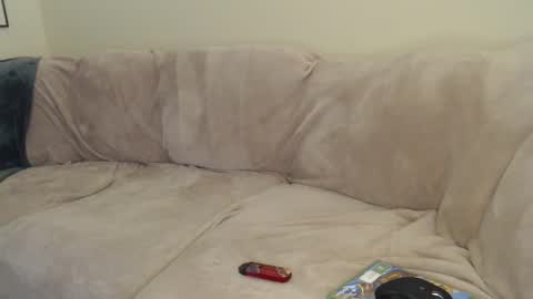 Snapshot of nzplaytime chatting on January 2025 12:33:01 AM Stef Derek online show from January 2025 12:33:01 AM