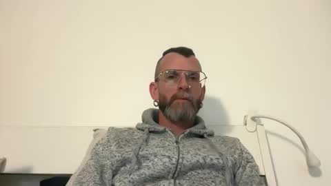 Snapshot of o_johnny_deep_o chatting on November 2025 11:43:02 AM Jonathan Deep online show from November 2025 11:43:02 AM