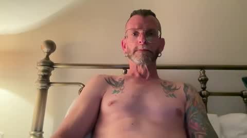 Snapshot of o_johnny_deep_o chatting on January 2026 08:34:02 PM Jonathan Deep online show from January 2026 08:34:02 PM