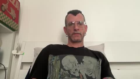 Snapshot of o_johnny_deep_o chatting on February 2026 09:06:02 AM Jonathan Deep online show from February 2026 09:06:02 AM