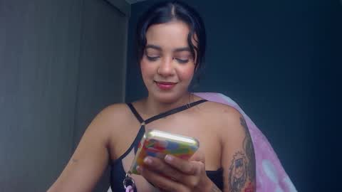 Vale online show from October 2025 12:16:02 AM