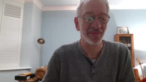 Snapshot of obliox175 chatting on December 2024 07:43:01 PM Obliox online show from December 2024 07:43:01 PM