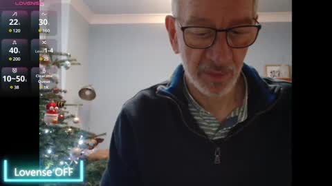 Snapshot of obliox175 chatting on December 2024 03:42:02 PM Obliox online show from December 2024 03:42:02 PM