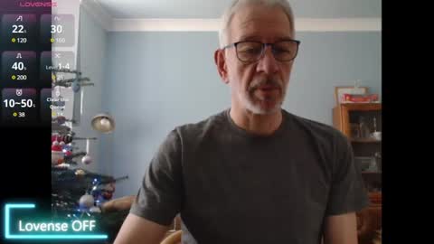 Snapshot of obliox175 chatting on December 2024 11:06:02 AM Obliox online show from December 2024 11:06:02 AM