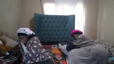 obsessedmimi online show from April 2026 11:30:02 AM