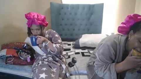 obsessedmimi online show from May 2026 09:50:01 AM