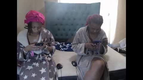 obsessedmimi online show from May 2026 09:39:02 AM