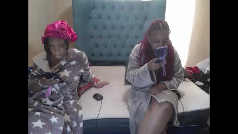 obsessedmimi online show from May 2026 09:49:02 AM