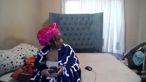 obsessedmimi online show from May 2026 05:12:01 AM