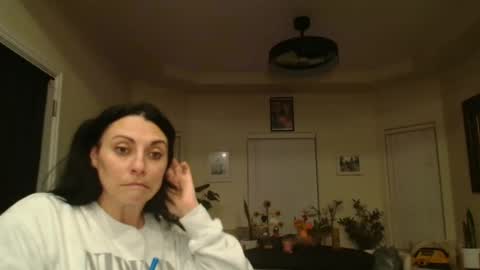 Snapshot of obsidianheartsx chatting on October 2025 07:03:02 AM SimplyUs online show from October 2025 07:03:02 AM