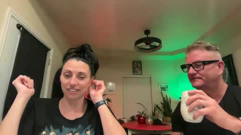 Snapshot of obsidianheartsx chatting on November 2025 10:58:02 AM SimplyUs online show from November 2025 10:58:02 AM