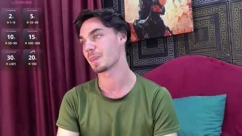 Snapshot of oceanheat chatting on October 2025 06:08:01 PM OceanHeart online show from October 2025 06:08:01 PM