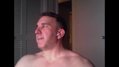 Snapshot of oceanmanx chatting on May 2026 02:40:02 AM Ocean online show from May 2026 02:40:02 AM