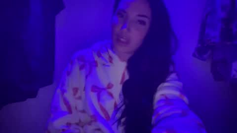 A L A R A  online show from November 2025 03:06:01 AM