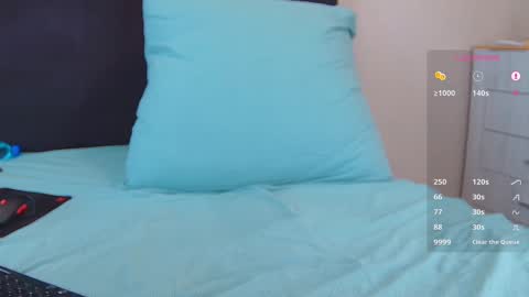 Snapshot of octavarium211 chatting on March 2025 04:34:02 AM Octa online show from March 2025 04:34:02 AM