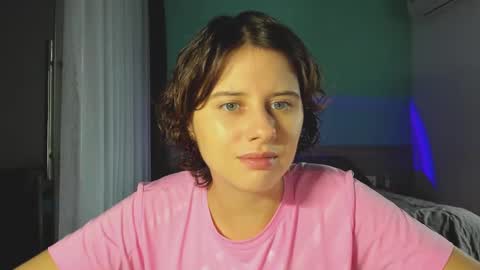 Snapshot of octopussy69x chatting on December 2024 06:40:01 AM Evie online show from December 2024 06:40:01 AM