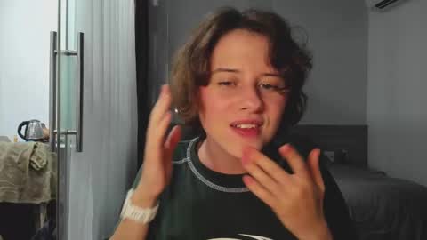 Snapshot of octopussy69x chatting on March 2025 02:43:02 PM Evie online show from March 2025 02:43:02 PM