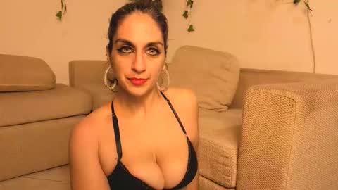 Daniela Dany online show from April 2026 12:38:01 AM