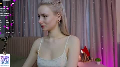 Agata online show from May 2026 04:32:02 AM