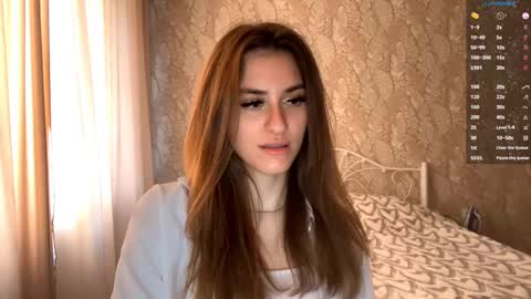 Snapshot of odelinabain chatting on October 2025 09:54:02 AM Mia online show from October 2025 09:54:02 AM