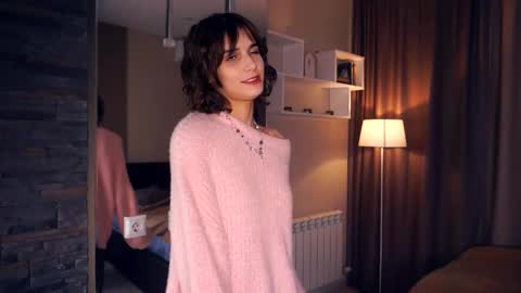 Thea online show from March 2025 09:36:02 PM