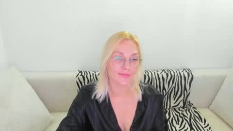 oeigesmik online show from April 2026 01:41:02 PM