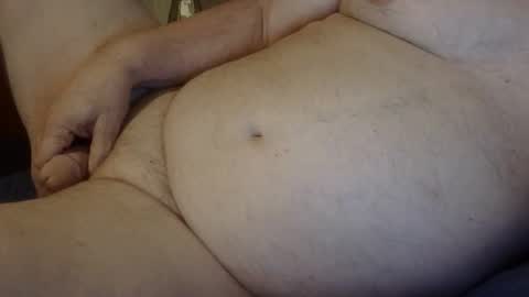 Snapshot of offsides10 chatting on November 2025 02:48:02 AM WantsToTryACouple online show from November 2025 02:48:02 AM