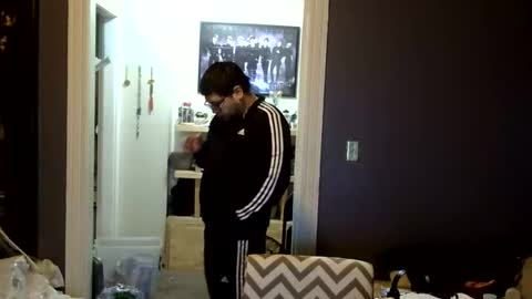 oscar flores online show from April 2026 07:35:01 AM