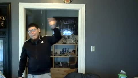oscar flores online show from May 2026 03:55:02 PM