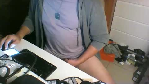 Snapshot of ofmtfs10 chatting on January 2026 10:33:02 PM ofmtfs10 online show from January 2026 10:33:02 PM