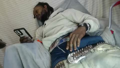 Snapshot of ogdigbick chatting on March 2025 03:07:02 PM OGDigBick online show from March 2025 03:07:02 PM