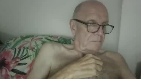 oggi95 online show from October 2025 08:35:01 AM