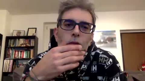 Snapshot of oggs48 chatting on December 2024 05:26:01 PM oggs48 online show from December 2024 05:26:01 PM