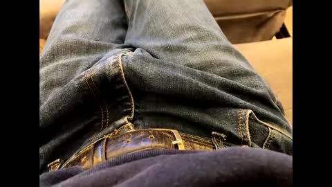 Snapshot of oggs48 chatting on November 2025 05:15:01 PM oggs48 online show from November 2025 05:15:01 PM