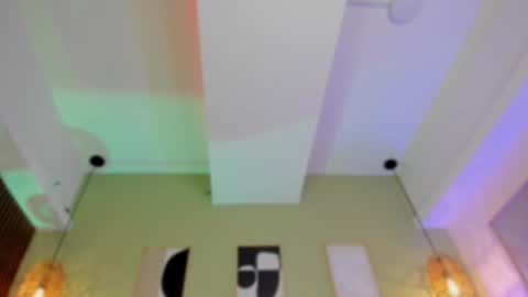 Holly online show from November 2025 11:25:02 AM