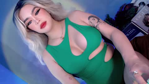 Snapshot of oh_my_bonita chatting on March 2025 06:57:01 AM Flora online show from March 2025 06:57:01 AM