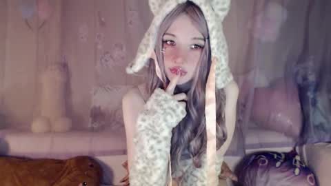 Milly online show from November 2025 11:57:02 PM