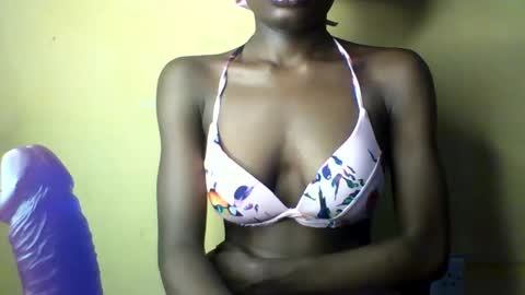 Snapshot of oh_sexyphilo chatting on September 2025 02:11:02 PM philo bby online show from September 2025 02:11:02 PM