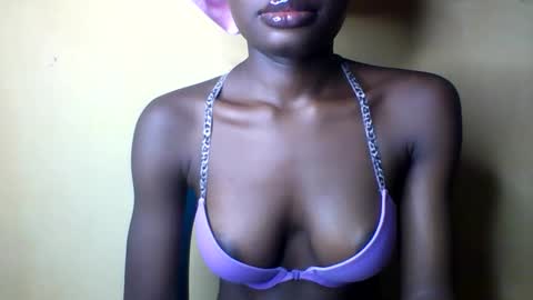 Snapshot of oh_sexyphilo chatting on October 2025 03:23:02 PM philo bby online show from October 2025 03:23:02 PM