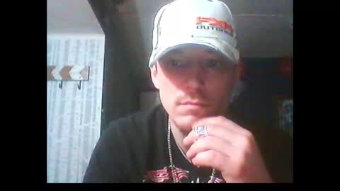 who dares  toss me some  tips lets have fun online show from January 2025 09:08:02 AM