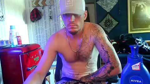 who dares  toss me some  tips lets have fun online show from October 2025 07:56:01 PM