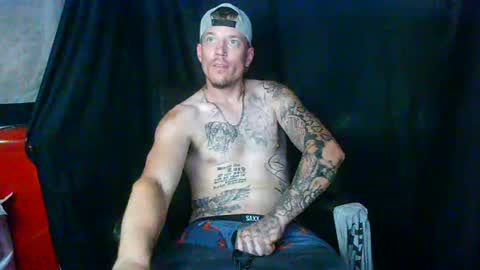 Snapshot of oh_you_know69 chatting on June 2026 03:27:01 PM who dares toss me some tips lets have fun online show from June 2026 03:27:01 PM