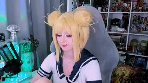 Clementine  Clem  online show from May 2026 01:05:02 PM