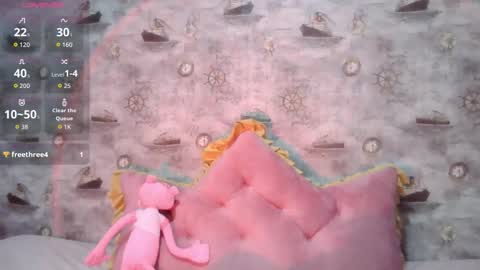 Nina online show from November 2025 10:23:01 PM