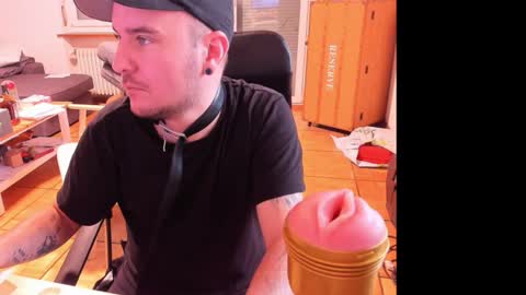 Snapshot of ohihoe92 chatting on September 2025 02:21:01 PM Chris online show from September 2025 02:21:01 PM