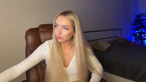 Emma online show from July 2026 08:48:02 PM