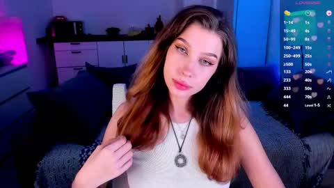 Light  online show from October 2025 07:25:01 PM