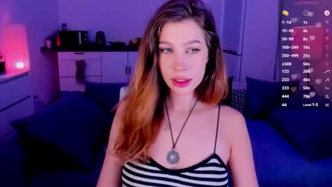 Light  online show from November 2025 10:42:01 PM