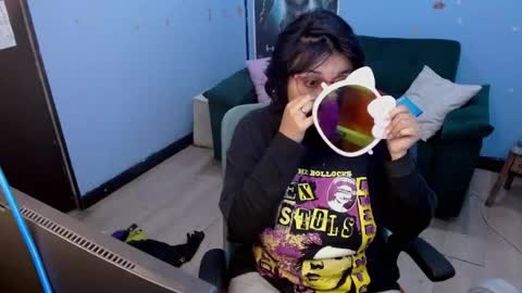 ohmysqueak online show from July 2026 04:37:01 AM